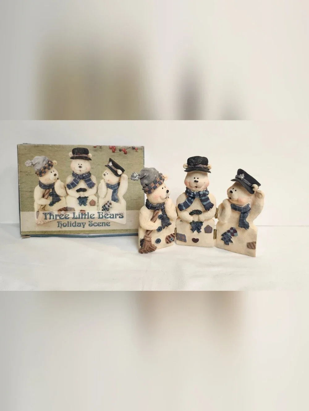 Three Little Bears Holiday Scene